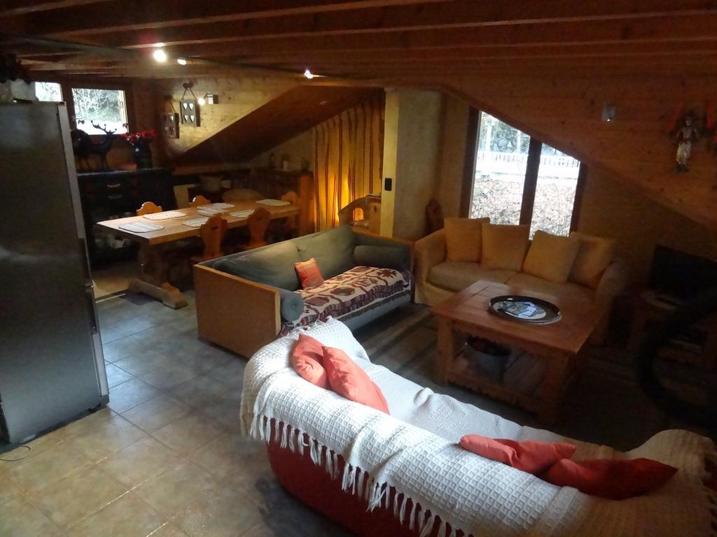 Les Néreïdes Studios et Appartements Brides Les Bains Esterno foto