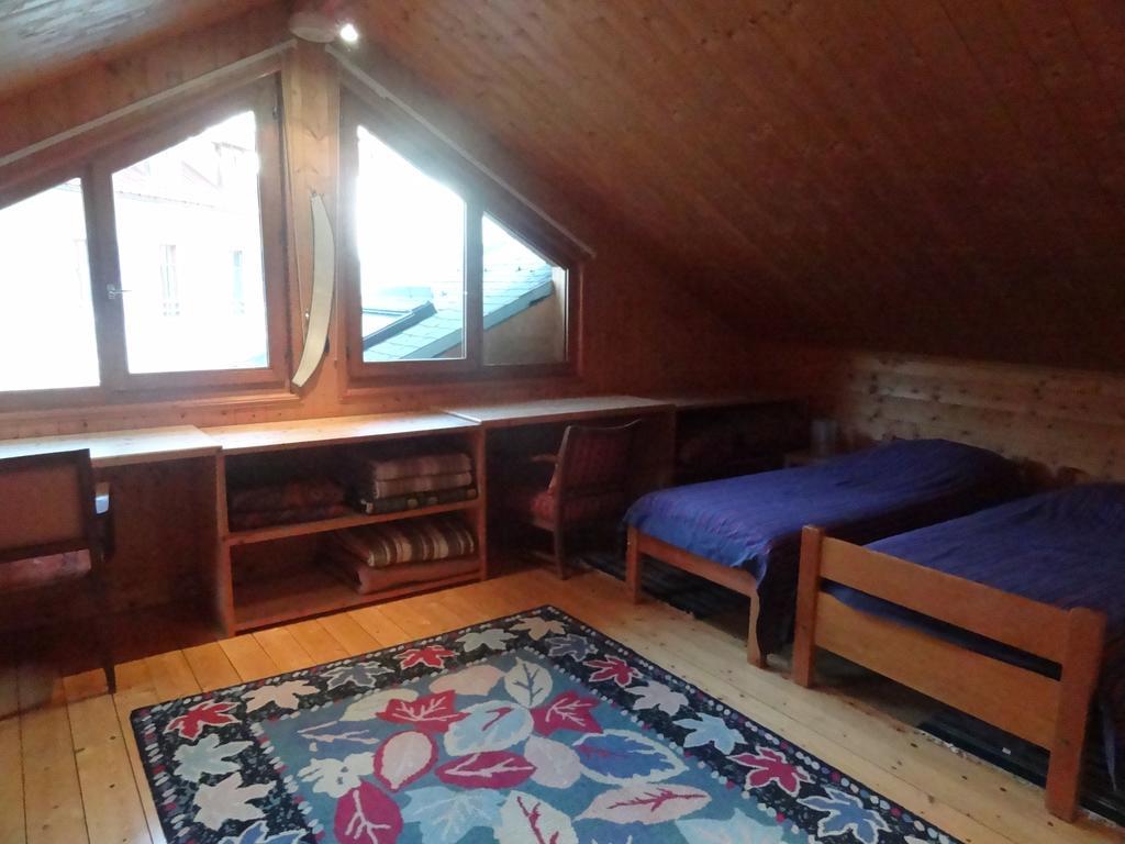 Les Néreïdes Studios et Appartements Brides Les Bains Esterno foto